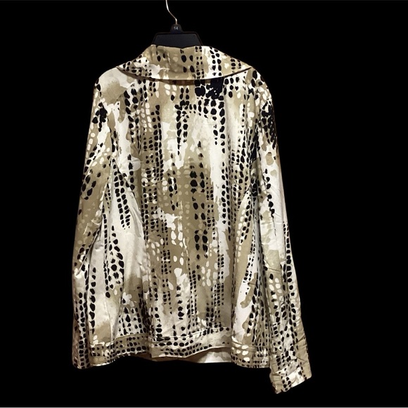 LAURA ASHLEY SIZE MEDIUM LIGHT WEIGHT WAIST LENGTH JACKET GENTLY WORN - Picture 3 of 5